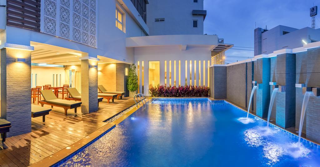 Ratana Hotel Rassada, Phuket Town- Sha Extra Plus Εξωτερικό φωτογραφία