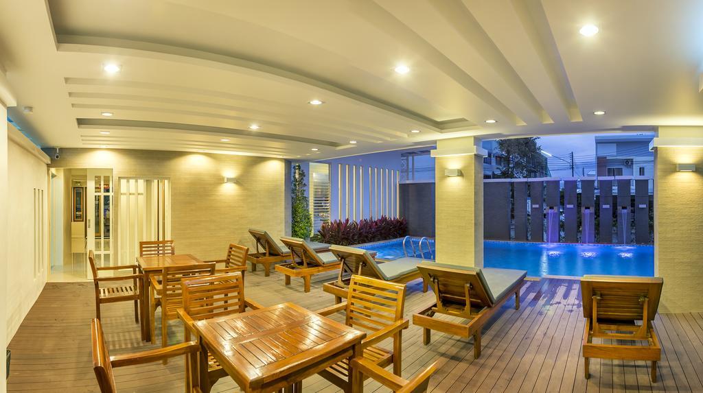 Ratana Hotel Rassada, Phuket Town- Sha Extra Plus Εξωτερικό φωτογραφία