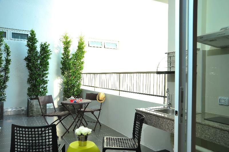 Ratana Hotel Rassada, Phuket Town- Sha Extra Plus Εξωτερικό φωτογραφία